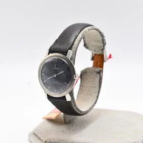 Omega Genève — foto dell’esemplare MASSA SHW