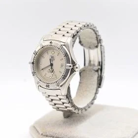 TAG Heuer Professional 200 — foto dell’esemplare MASSA SHW
