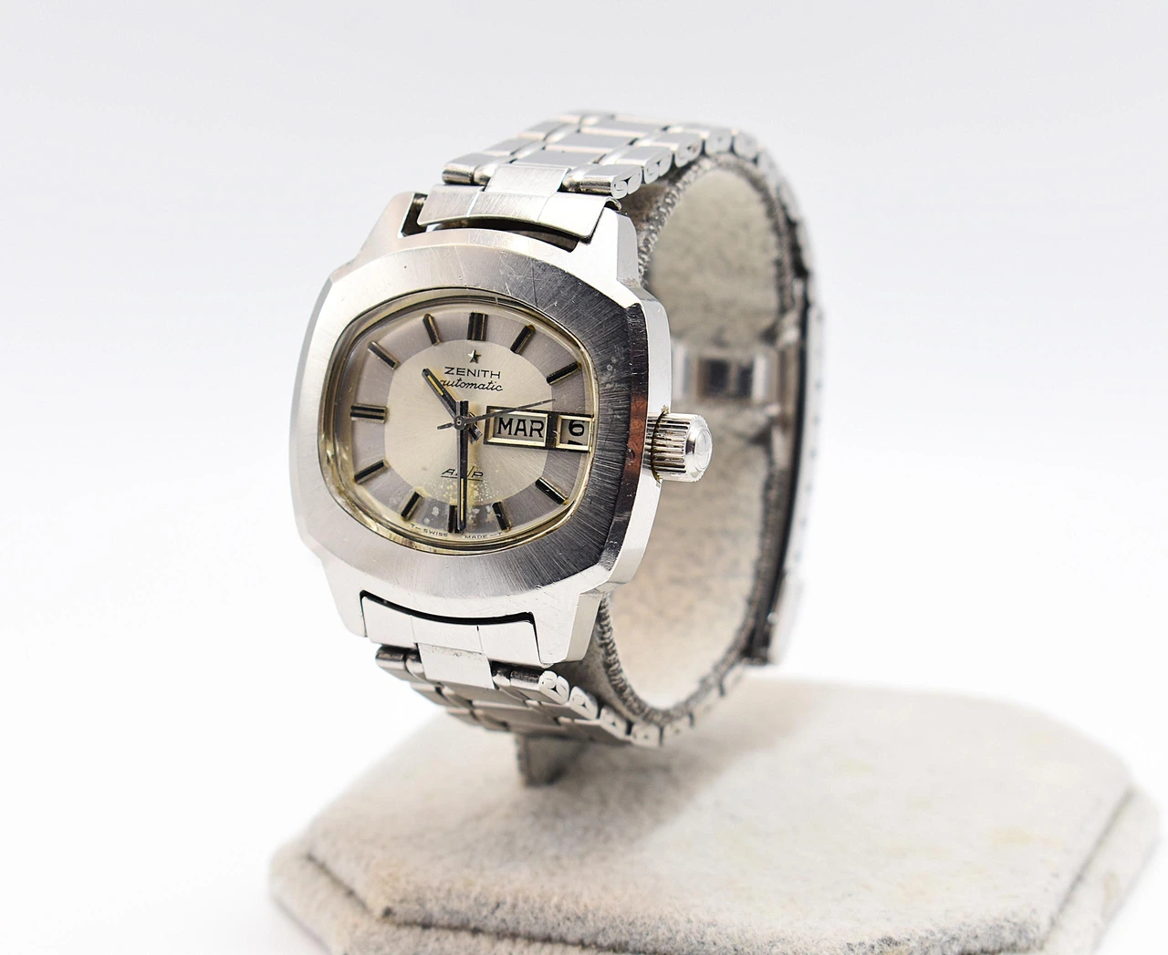 Zenith Tank · 49098468 — foto 1 di 5