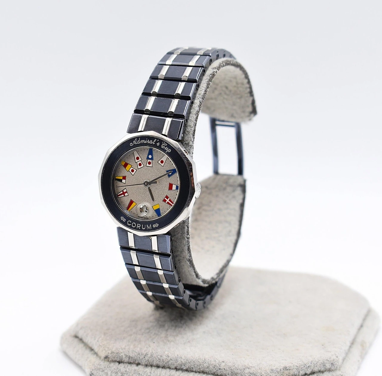Corum Admiral's Cup · 48327016 — foto 1 di 5