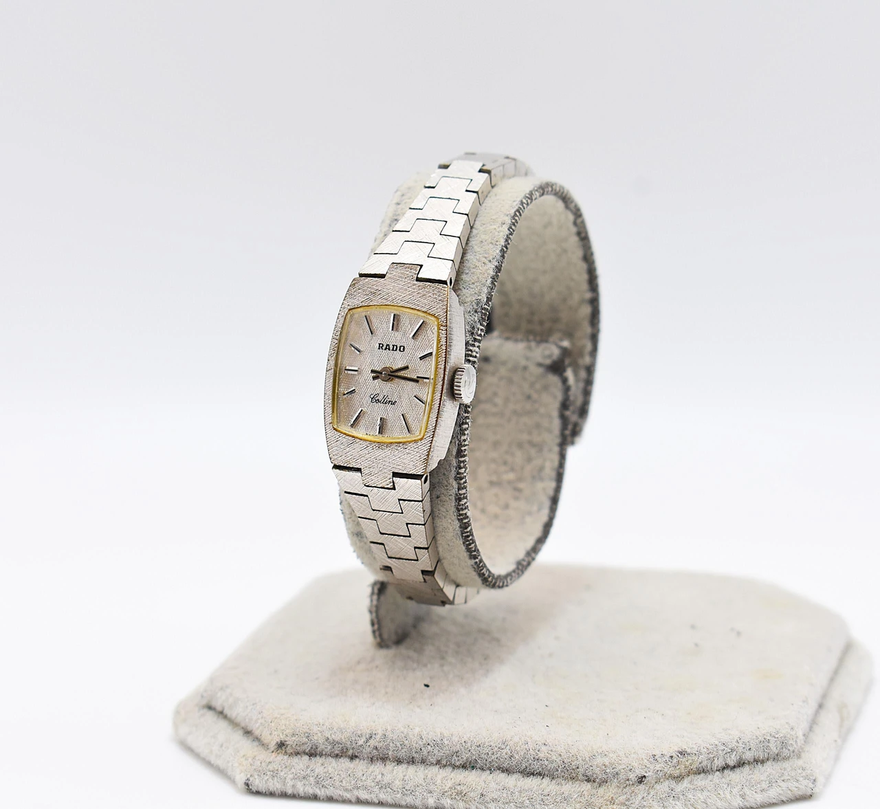 Rado Colline Textured dial & bracelet integrated · 48490424 — foto 1 di 5