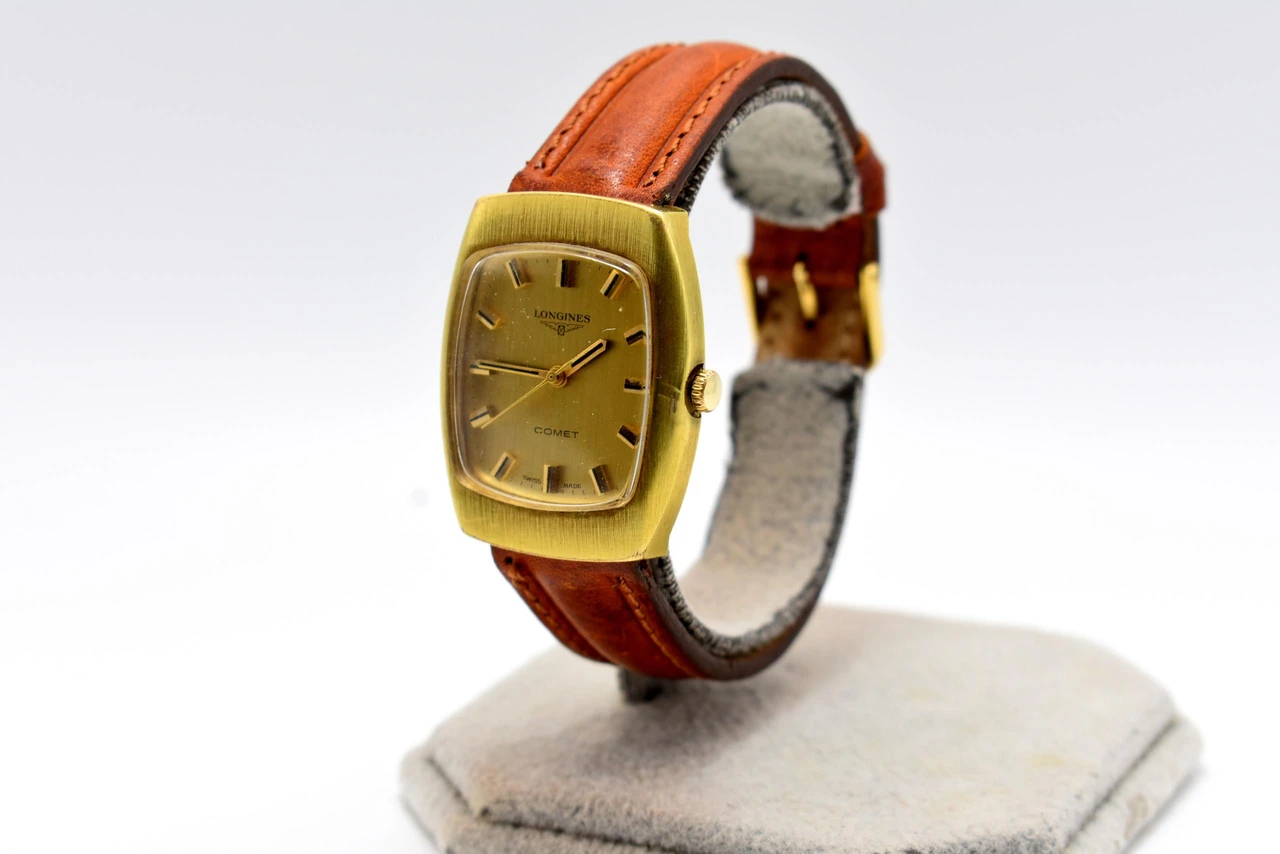 Longines Vintage cassa coussin 30 mm – Carica… · 49536957 — foto 1 di 6