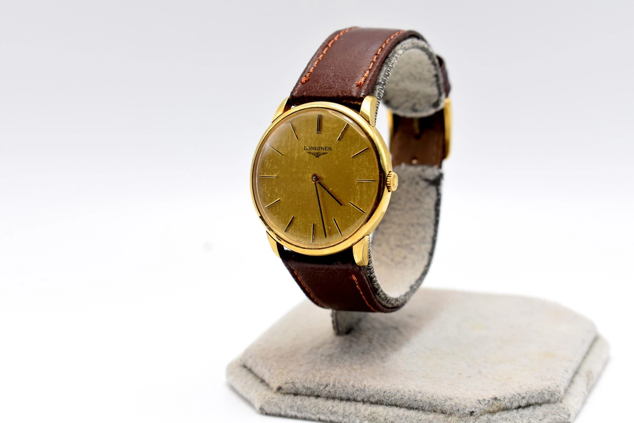 Longines Vintage carica manuale 1114 / 847 32,5 mm… · 49536892 — foto 1 di 7