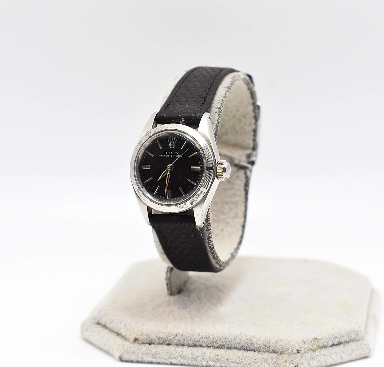 Rolex Oyster Perpetual · 48749240 — foto 1 di 5