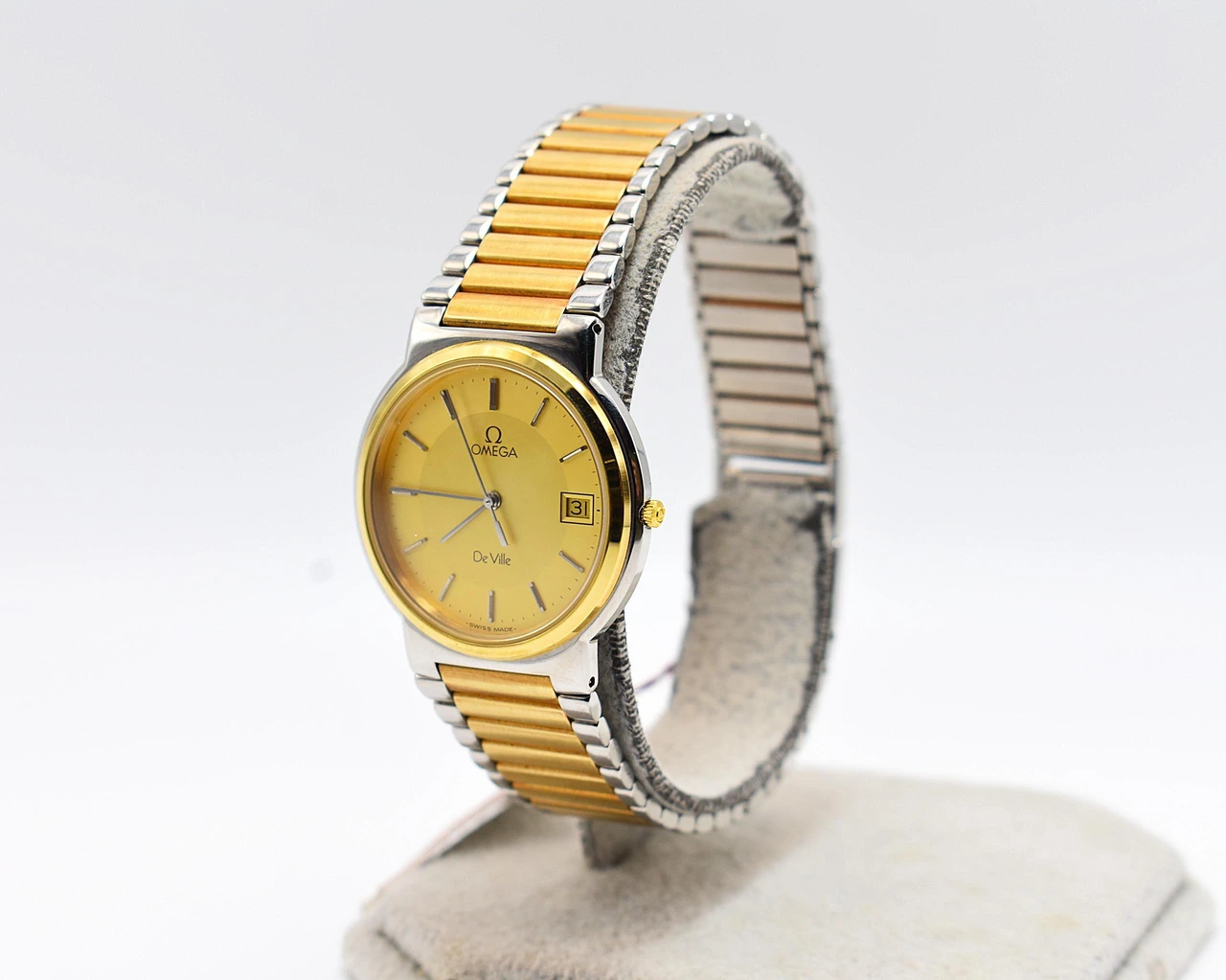 Omega De Ville · 48979989 — foto 1 di 5