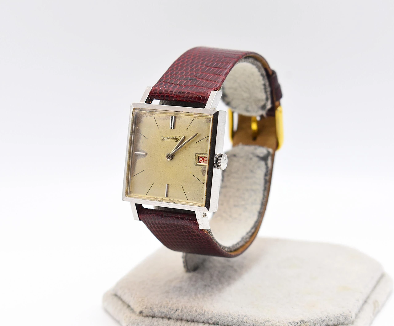 Eberhard & Co. Tank Carré Date at 12 · 48476979 — foto 1 di 5
