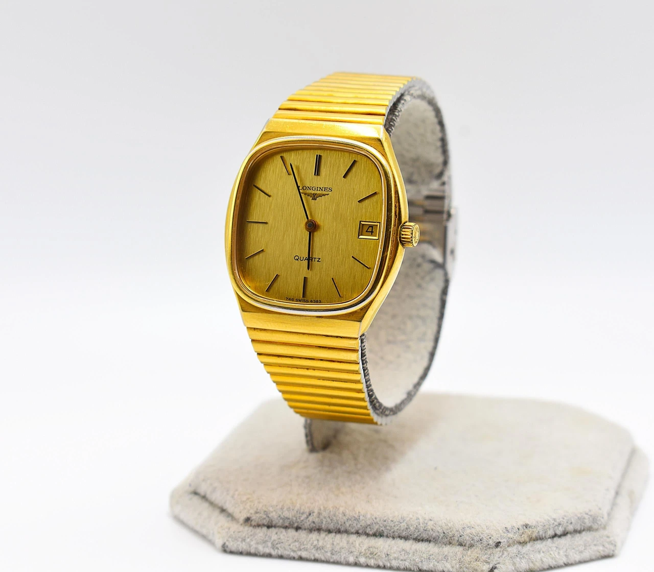 Longines Tonneau 4383 746 · 48454474 — foto 1 di 5